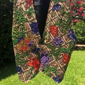 Beaded Globe Trotter vest .💓